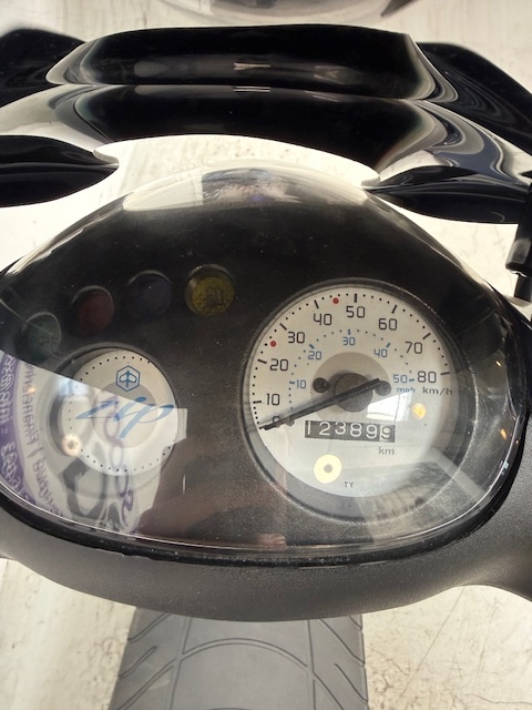 Piaggio Zip 45km - Afbeelding 5
